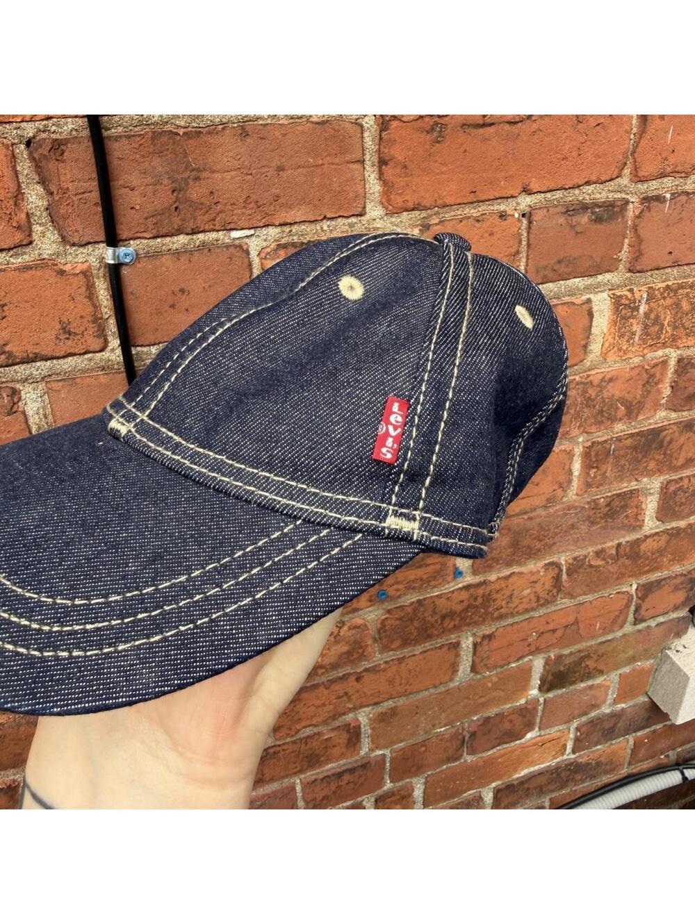 vintage Levi’s denim strap back hat 00s OS